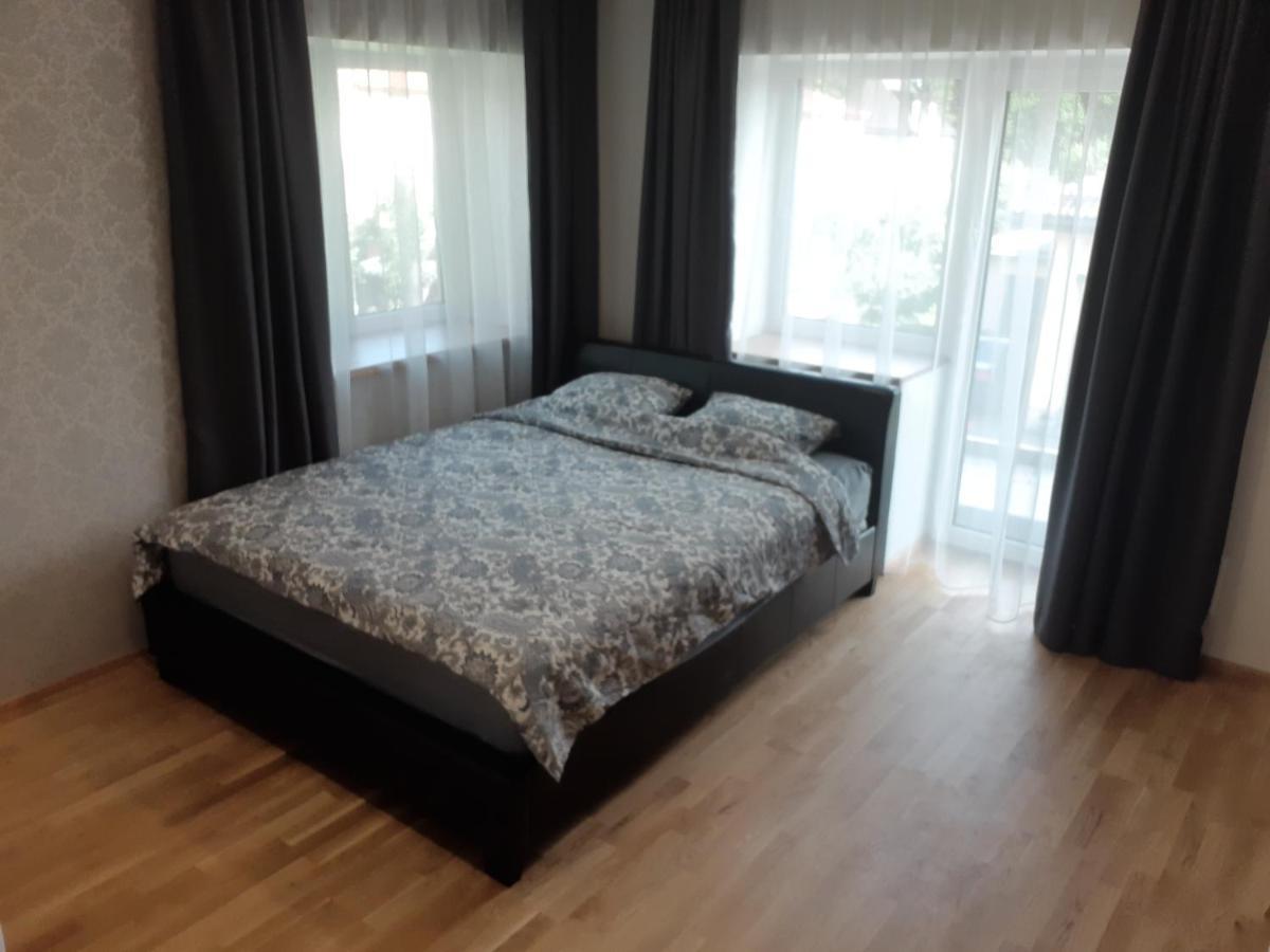 Tammelinna House, 3 Bedroom + Living *