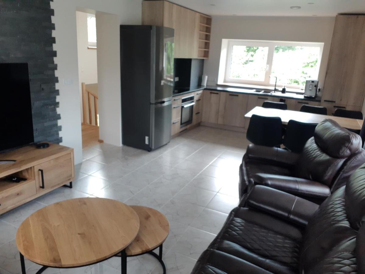 Tammelinna House, 3 Bedroom + Living *